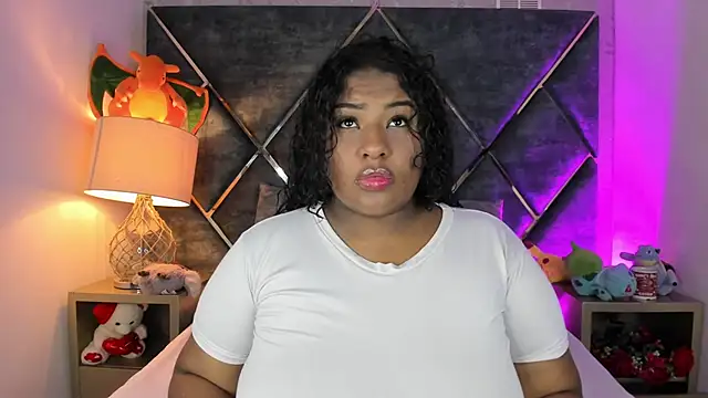 Snapshot of DannaFalco25 chatting on October 15, 8:42 pm DannaFalco25 online show from October 15, 8:42 pm