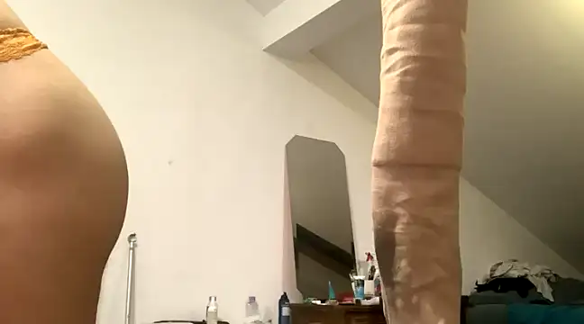 WildzMareNextLevel online show from January 7, 9:57 pm