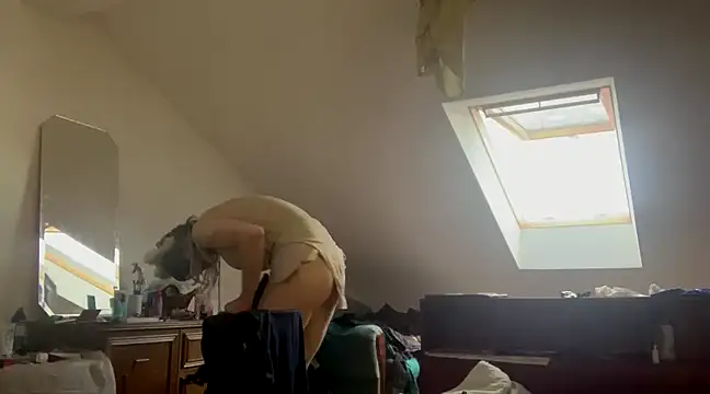 WildzMareNextLevel online show from January 8, 7:03 am