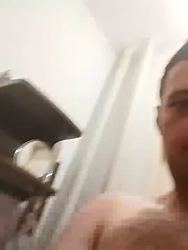 czechboy21 online show from November 6, 7:26 pm