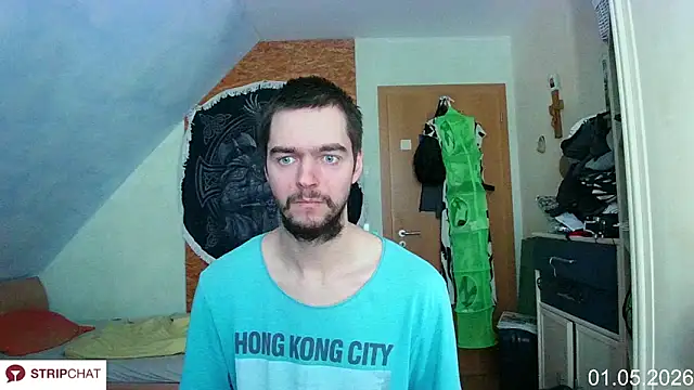 Chris23547 online show from May 1, 10:31 am