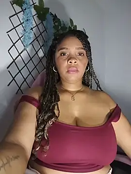 collegechica online show from February 13, 4:19 am