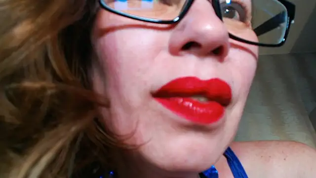 GreatRedHead1 online show from February 9, 4:11 pm