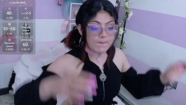 Catwhite  online show from April 10, 4:44 pm