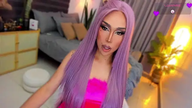 yourbabygoddess online show from August 9, 5:40 pm