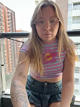 Darling XXX online show from July 21, 5:48 pm