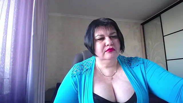 JuicyLady Di online show from March 7, 2:23 pm