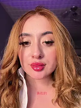 Sam Thompsoon  online show from February 17, 1:46 am