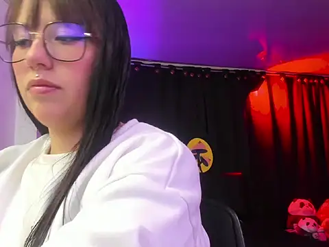 lia minami online show from April 19, 3:39 am