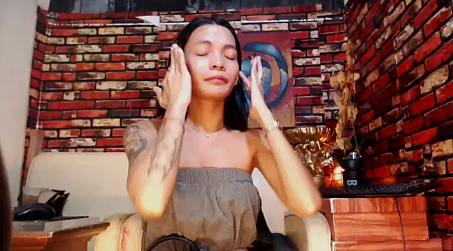 Snapshot of juicyCOCKeva chatting on December 15, 11:09 pm juicyCOCKeva online show from December 15, 11:09 pm
