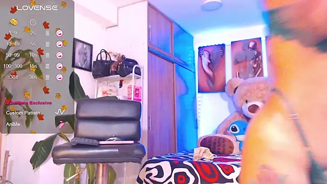 Hotgiirl 1 online show from February 8, 7:50 pm