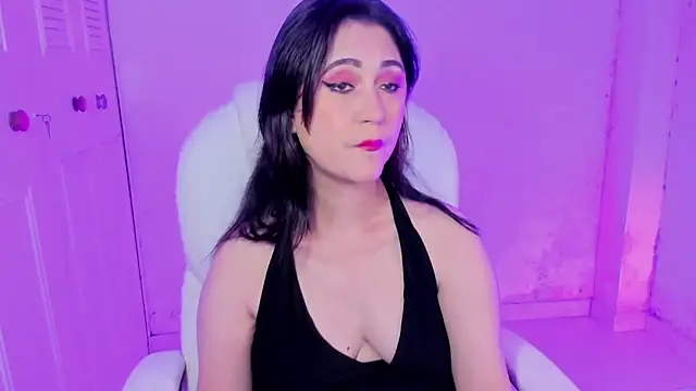 Snapshot of danielahot66 chatting on January 21, 6:43 am danielahot66 online show from January 21, 6:43 am