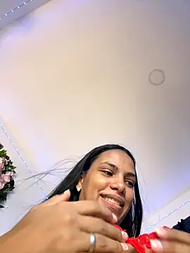 ArielleMillerr online show from September 30, 5:51 pm