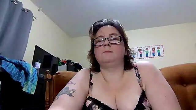 newfieocean online show from December 11, 1:47 am