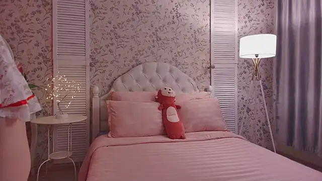 Wendy-Darling online show from October 31, 1:06 am