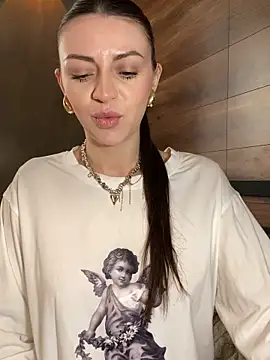  realbeautyinside online show from March 8, 1:57 pm