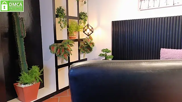 Snapshot of Ivy_Gail chatting on February 28, 4:13 am Ivy Gail online show from February 28, 4:13 am