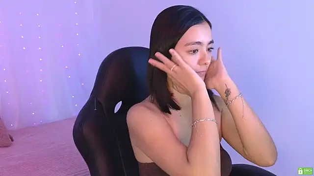 Snapshot of Ivy_Gail chatting on July 24, 5:38 am Ivy Gail online show from July 24, 5:38 am