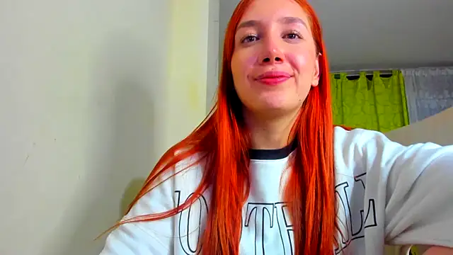 Snapshot of horny__molly_ chatting on January 16, 3:34 am horny molly online show from January 16, 3:34 am