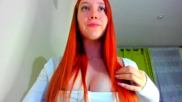 Snapshot of horny__molly_ chatting on January 24, 3:32 am horny molly online show from January 24, 3:32 am