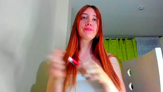 Snapshot of horny__molly_ chatting on February 23, 7:33 am horny molly online show from February 23, 7:33 am