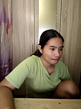 Snapshot of Kissy07 chatting on February 3, 12:14 pm Kissy07 online show from February 3, 12:14 pm