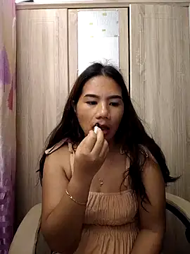 Snapshot of Kissy07 chatting on February 12, 9:11 pm Kissy07 online show from February 12, 9:11 pm
