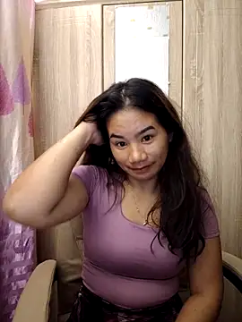Snapshot of Kissy07 chatting on February 13, 9:06 pm Kissy07 online show from February 13, 9:06 pm
