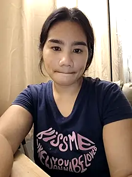 Snapshot of Kissy07 chatting on October 4, 3:26 am Kissy07 online show from October 4, 3:26 am