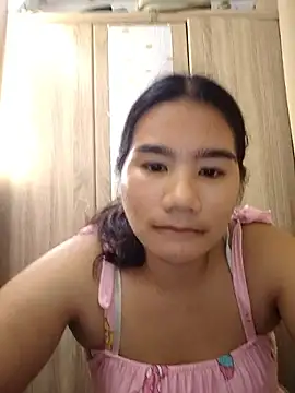 Snapshot of Kissy07 chatting on October 8, 10:35 am Kissy07 online show from October 8, 10:35 am
