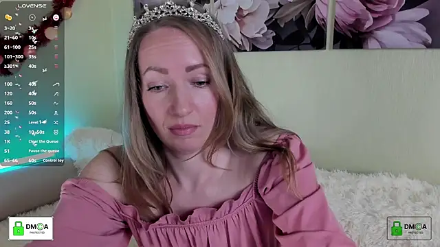 Queenymel online show from March 9, 7:05 pm