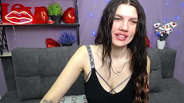 MilaLoona online show from March 9, 7:23 am