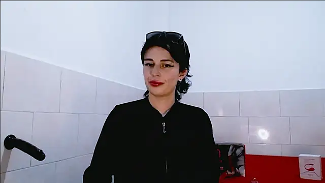 Snapshot of Cocain_Atenea chatting on July 18, 8:45 pm Cocain Atenea online show from July 18, 8:45 pm