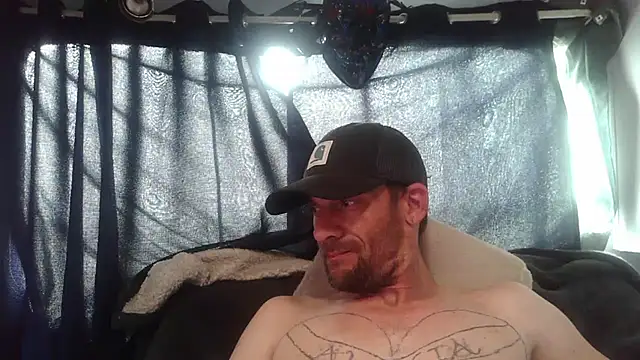 goodick4u28 online show from March 1, 9:28 pm