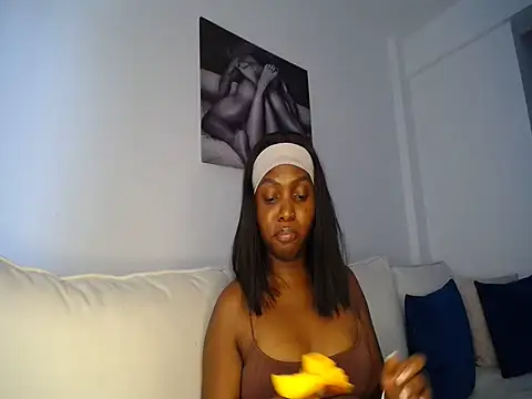 Pretty Liya08 online show from December 3, 10:13 am