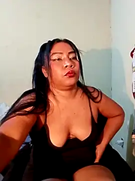 rosmery-navarro online show from April 28, 4:39 am