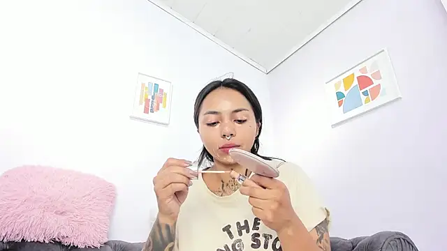 miss soffi  online show from November 6, 12:17 pm