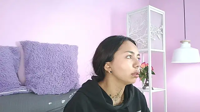 miss soffi  online show from November 22, 12:26 pm