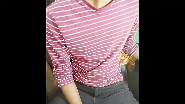 Snapshot of vampynik chatting on December 3, 8:07 pm vampynik online show from December 3, 8:07 pm