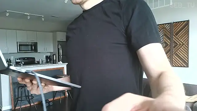Snapshot of seb_tv chatting on July 28, 4:27 pm seb tv online show from July 28, 4:27 pm