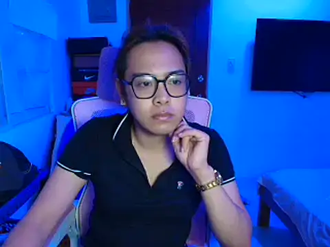 Your PrettyGirlxxx online show from February 18, 11:17 am