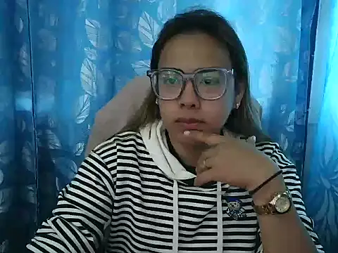 Your PrettyGirlxxx online show from February 21, 1:17 am