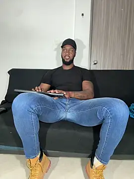 blackdrey18 online show from February 18, 1:29 pm