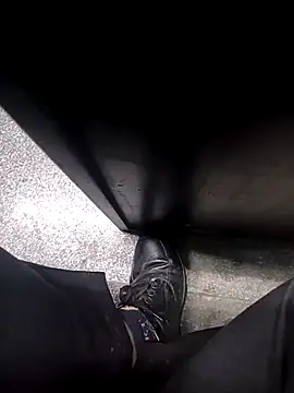 Snapshot of witchhunter1 chatting on October 6, 12:30 am witchhunter1 online show from October 6, 12:30 am