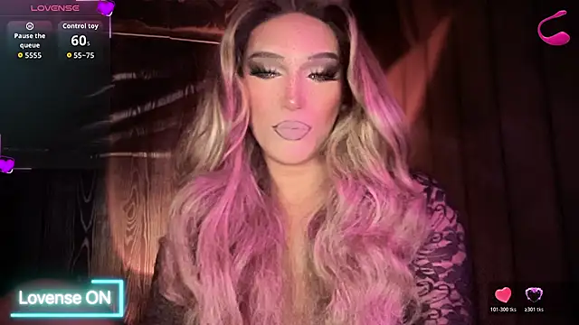 Snapshot of Lo_la_69 chatting on February 28, 10:05 am Lo la 69 online show from February 28, 10:05 am