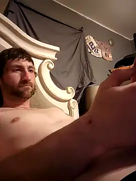 Snapshot of lewis7869 chatting on March 16, 5:47 am lewis7869 online show from March 16, 5:47 am