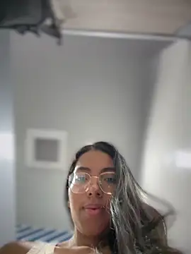 SheenaBrooke online show from April 13, 4:07 am