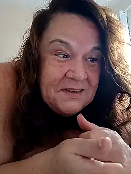 Yaya Mineira online show from March 9, 5:49 pm