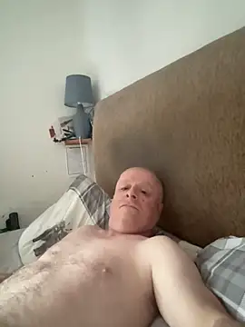 locallad88 online show from October 31, 7:53 am