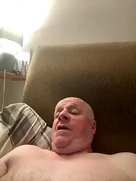 locallad88 online show from November 4, 11:26 pm